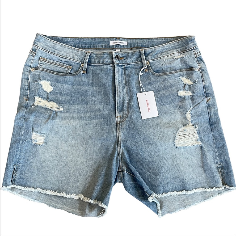 NWT Good American Shorts